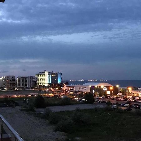 Monalissa Summerland Apartment Мамая Екстериор снимка